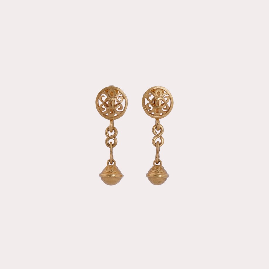 Vintage CHANEL | Chanel-Gold Plated Mixed Metal Earrings