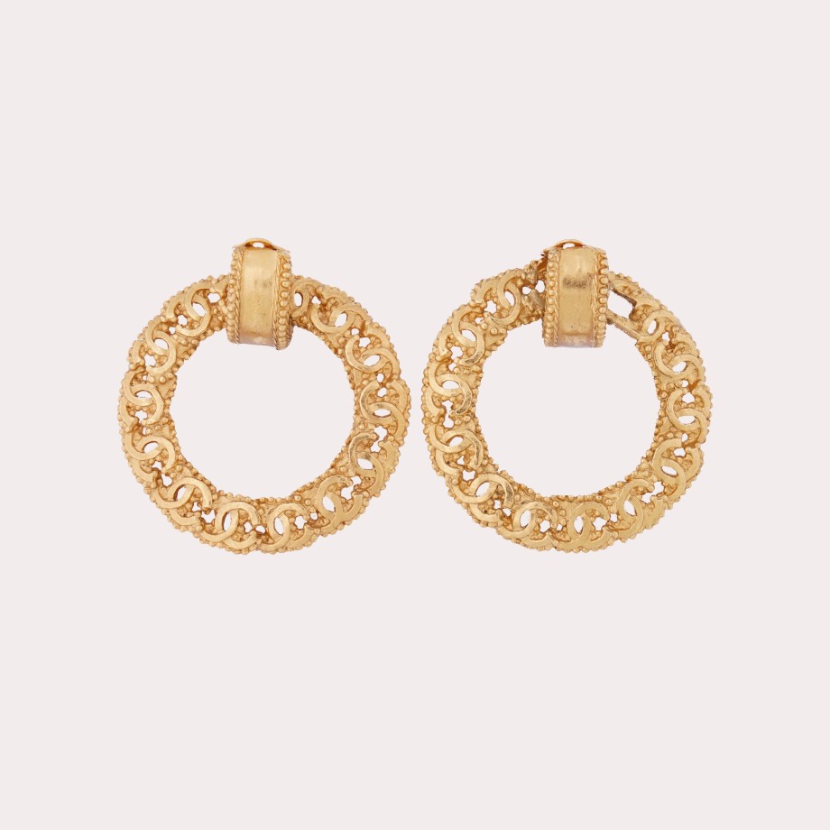 Vintage CHANEL | Chanel-Gold Tone Hoop Earrings