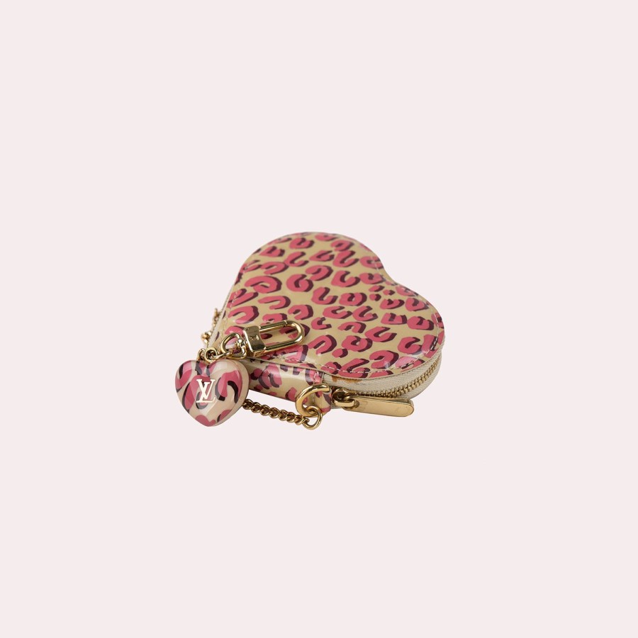 Vintage LOUIS VUITTON | Louis Vuitton-Leopard Heart-Shaped Coin Purse Pink Vernis Leather Wristlet