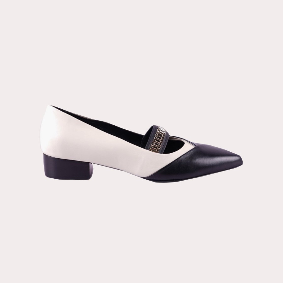 Shoes LANVIN | Lanvin-Pointed Black & White Pumps